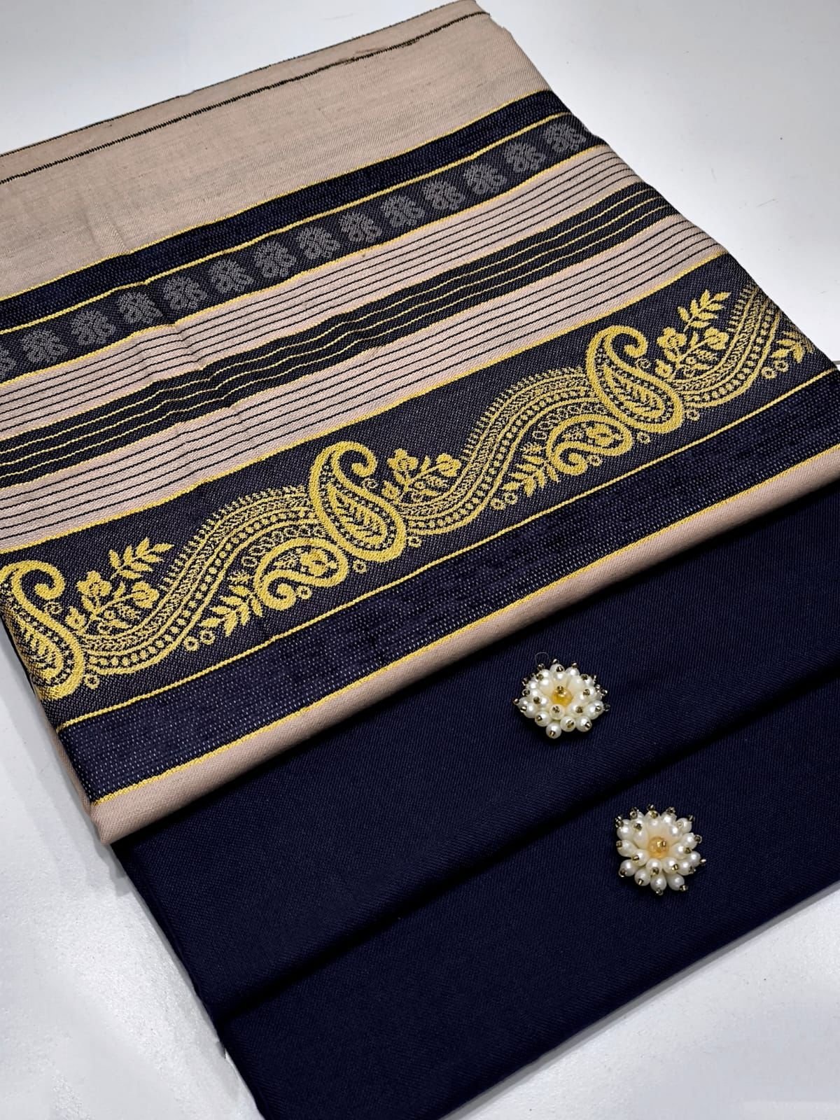 Luxury Jacquard Shawl Wool Suiting – 3PC - Image 4