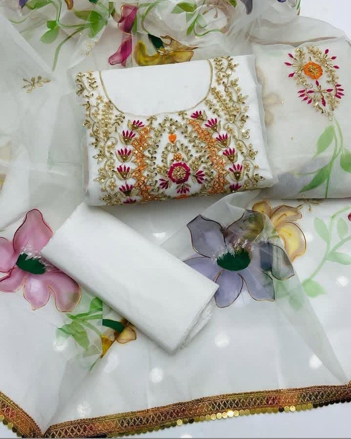 PAINT Collection – Indian Organza Heavy Handwork 3PC Suit - Image 2