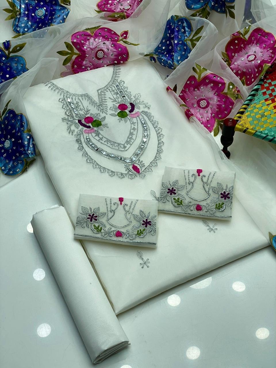 Fancy Wedding 3-Piece Dress with Organza Mirror & Tilla Work - Image 14