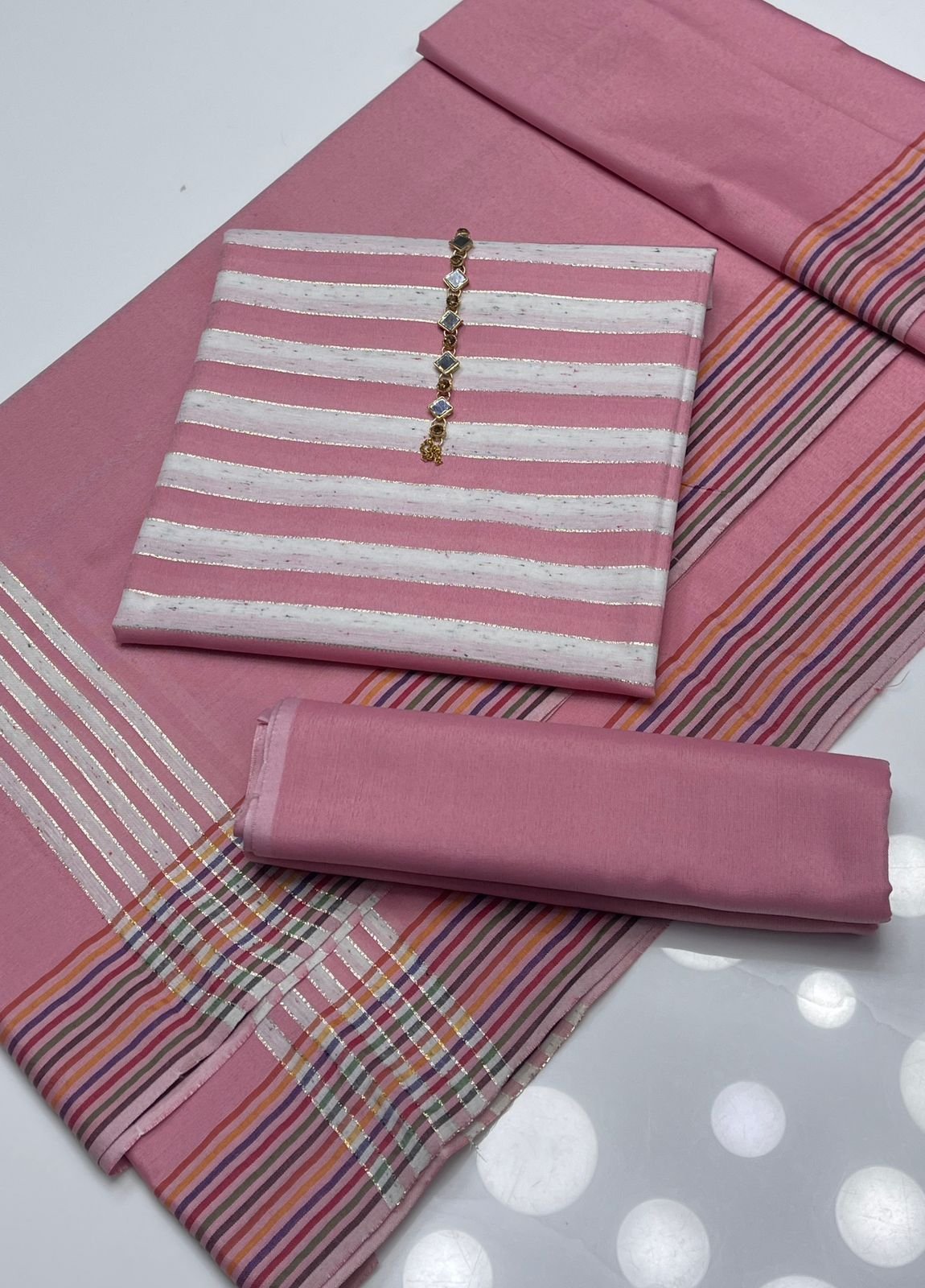 Khaddi Lawn 3PC Unstitched Suit – 2.5m Shirt, Trouser & Dupatta - Image 3